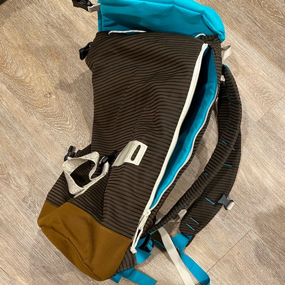 BURTON Canvas Backpack - Picture 7 of 9